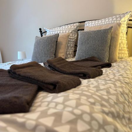 Parking Prive Gratuit, Balcon, 2 Chambres 클레르몽페랑 외부 사진